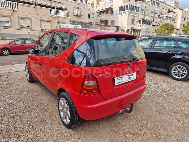 Usado Mercedes A140 Classic 82 CV (60 kW) 2001 Rojo Monovolumen