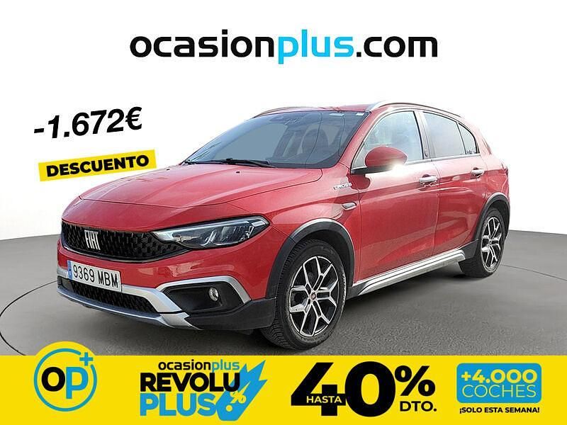 Usado Fiat Tipo Red 130 CV (95 kW) 2022 Rojo Berlina