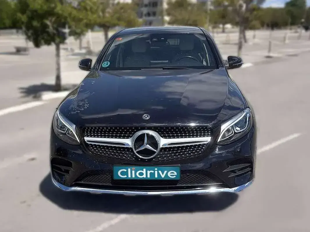Usado Mercedes GLC220 170 CV (125 kW) 2019 Negro SUV