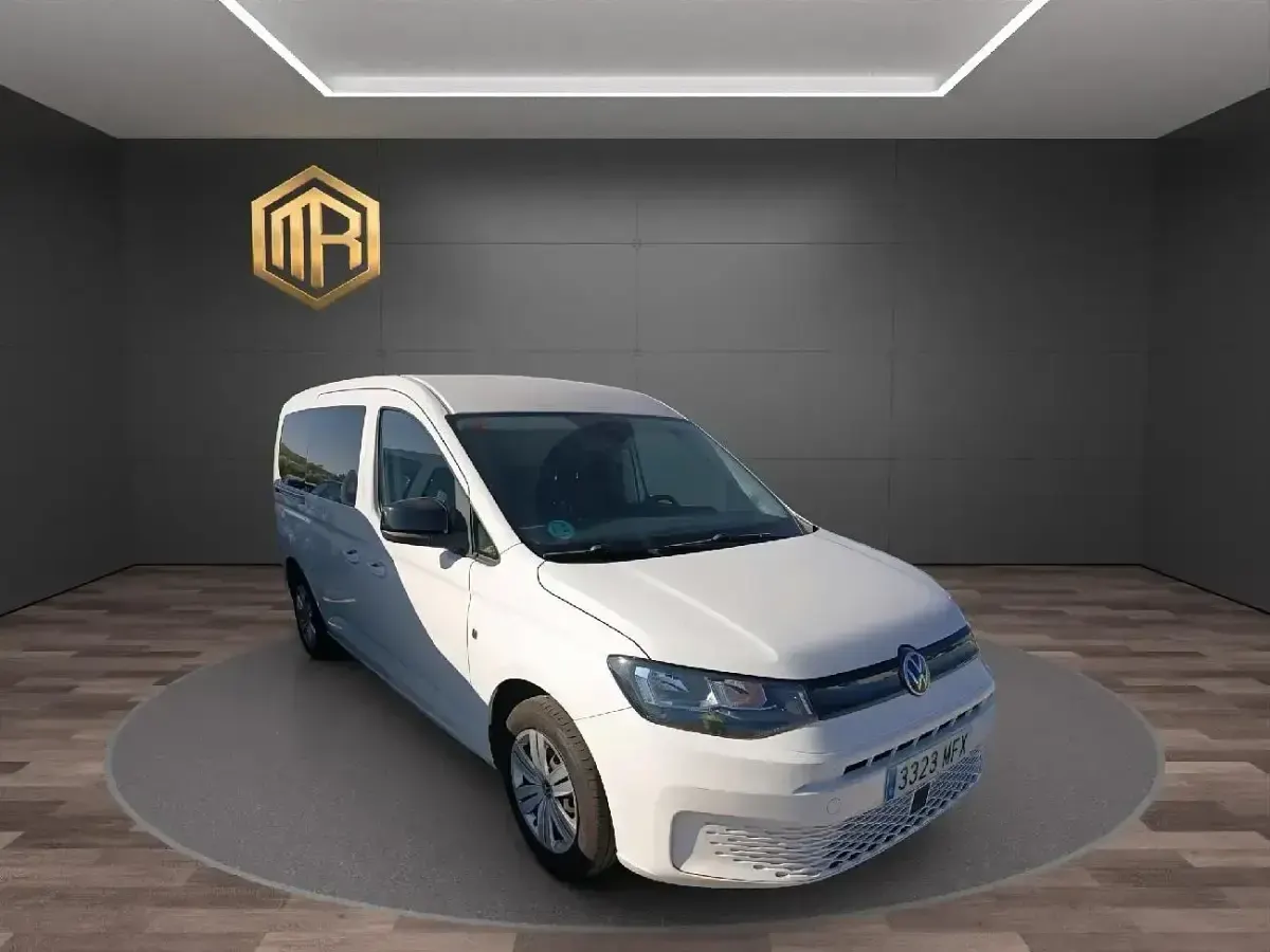 Usado VW Caddy Maxi 122 CV (89 kW) 2023 Blanco Monovolumen