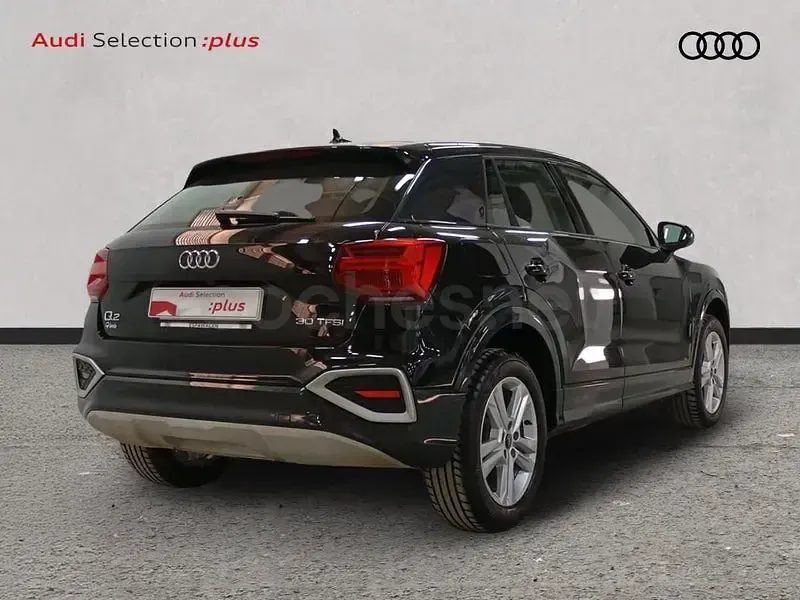 Usado Audi Q2 Advanced Plus 116 CV (85 kW) 2025 Negro SUV