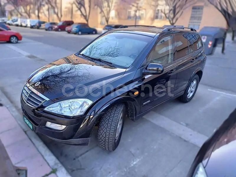 Usado Ssangyong (KGM) Kyron Limited 141 CV (103 kW) 2007 Negro SUV