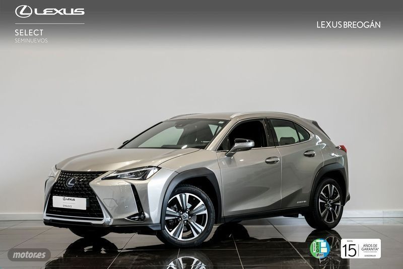 Usado Lexus UX 250h Executive Line 184 CV (135 kW) 2020 Plateado SUV