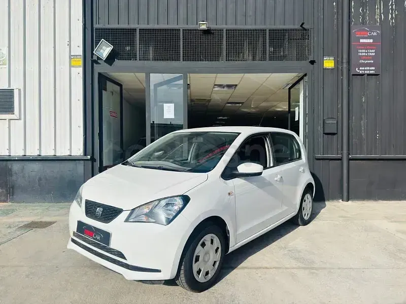 Usado Seat Mii Reference 60 CV (44 kW) 2016 Blanco Utilitario