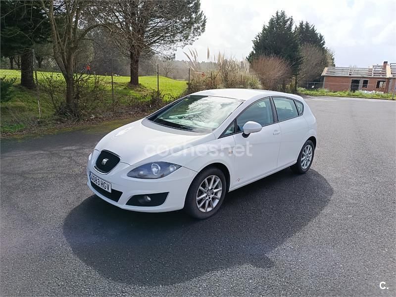 Usado Seat Leon Copa 105 CV (77 kW) 2011 Blanco Utilitario