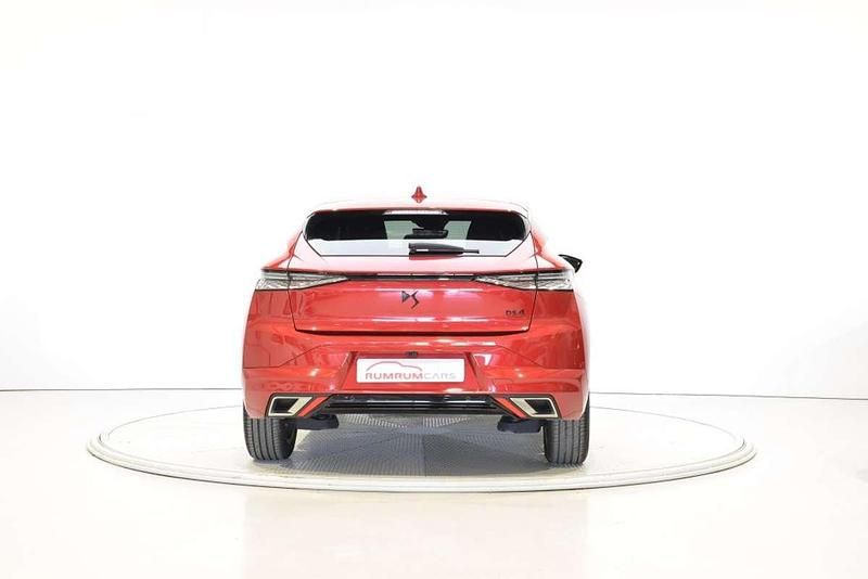 Usado DS Automobiles DS4 Performance 131 CV (96 kW) 2024 Rojo SUV