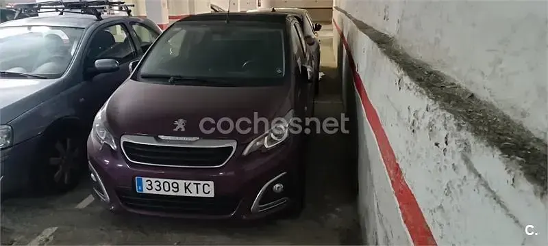 Usado Peugeot 108 Allure 72 CV (52 kW) 2019 Violeta / lila Berlina