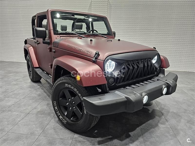 Usado Jeep Wrangler Sahara 200 CV (147 kW) 2016 Granate SUV