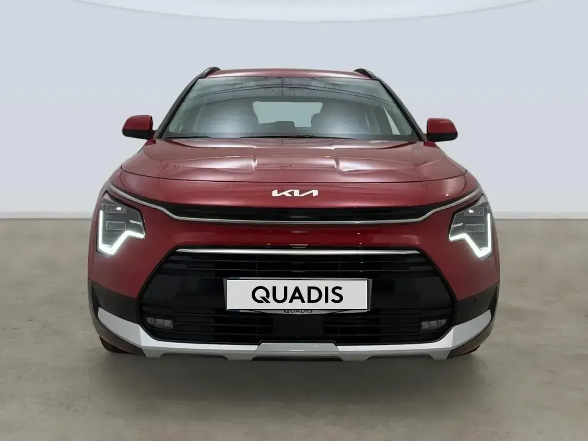 Usado Kia Niro 141 CV (103 kW) 2022 Blanco SUV