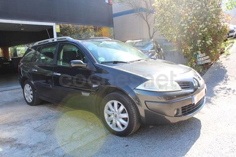 Usado Renault Mégane GrandTour Expression 110 CV (80 kW) 2007 Negro Familiar