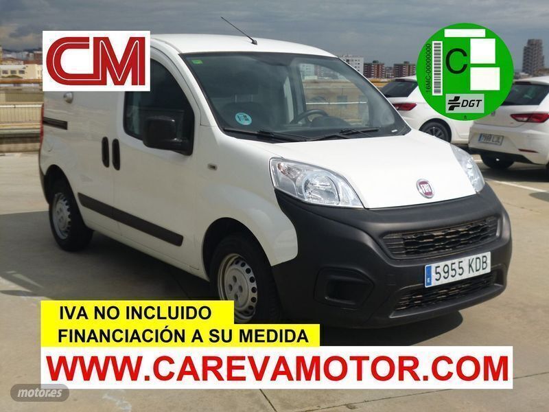 Blanco Usado 2017 Fiat Fiorino Van | 9990 € (Precio justo) - Imagen 1/4