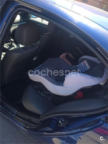 Azul Usado 2004 BMW 318 Berlina | 3000 € (Buen precio) - Imagen 1/4