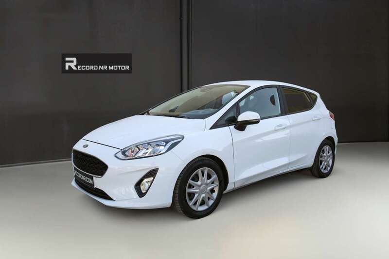 Blanco Usado 2019 Ford Fiesta Trend Utilitario | 10.500 € (Precio justo) - Imagen 1/4