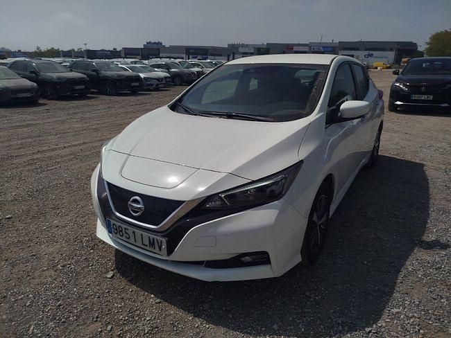 Usado Nissan Leaf Acenta 109 kW (149 HP) 2021 Branco Citadino