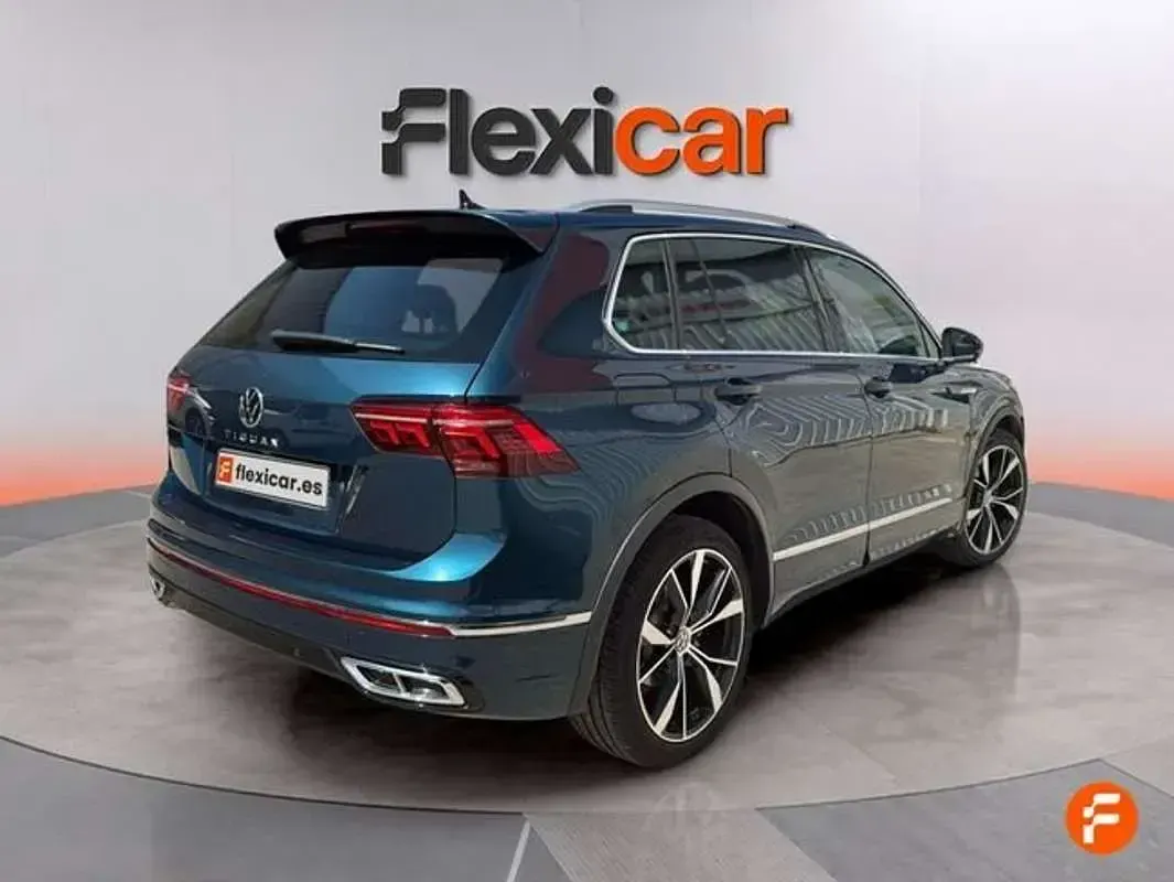 Usado VW Tiguan R-line 150 CV (110 kW) 2021 Azul SUV