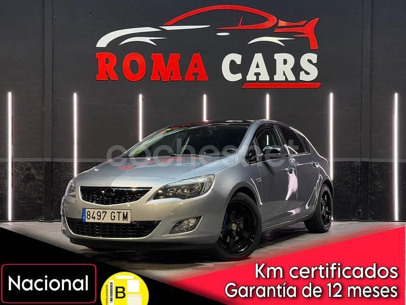 Gris / plata Usado 2010 Opel Astra Sport Berlina | 5890 € (Precio justo) - Imagen 1/4
