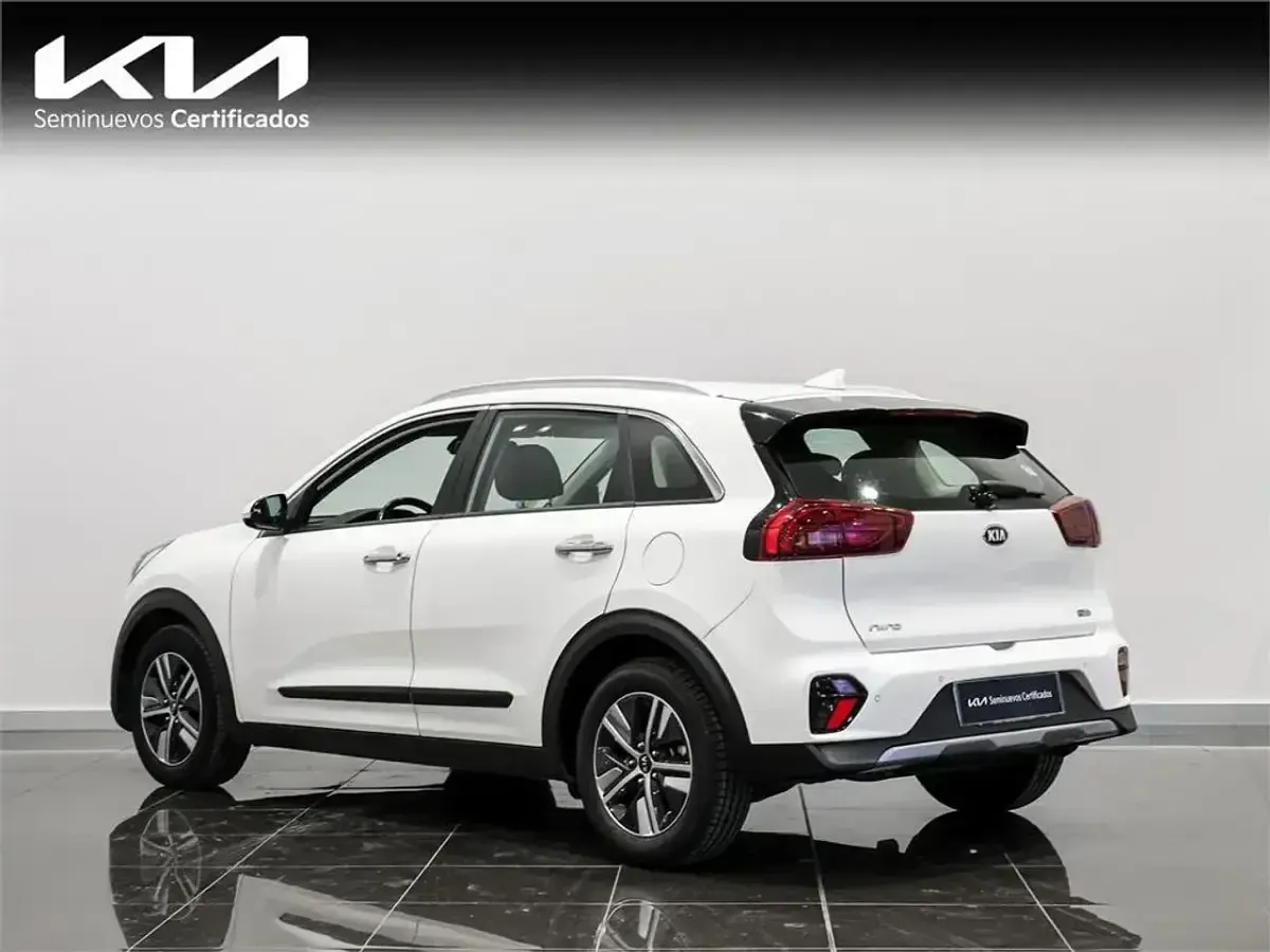 Usado Kia Niro 141 CV (103 kW) 2021 Blanco SUV
