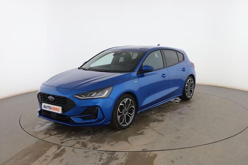 Azul Usado 2023 Ford Focus ST-Line X Berlina | 20.699 € (Precio justo) - Imagen 1/3