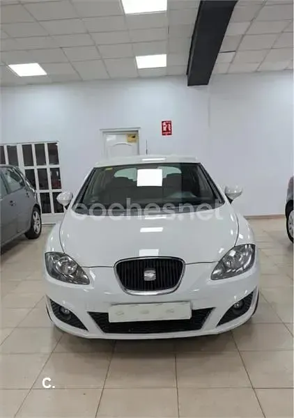 Usado Seat Leon Copa 105 CV (77 kW) 2012 Blanco Berlina