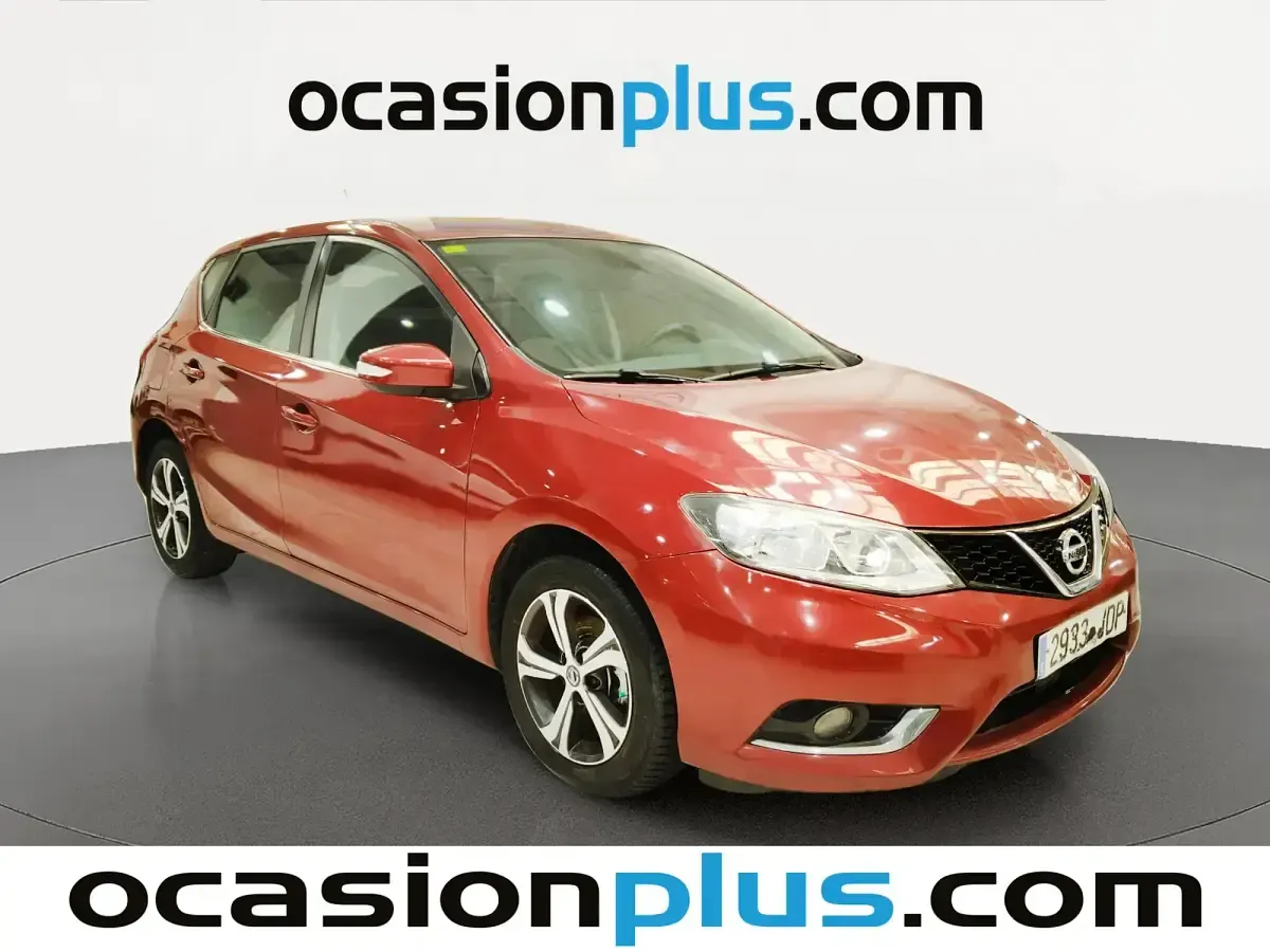 Usado Nissan Pulsar Acenta 116 CV (85 kW) 2015 Rojo Utilitario