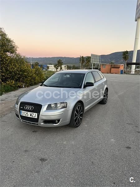 Usado Audi A3 Ambiente 170 CV (125 kW) 2007 Gris / plata Berlina