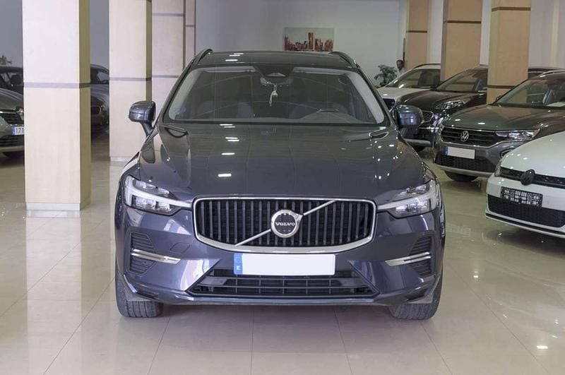 Occasion Volvo XC60 Core 197 ch (144 kW) 2023 Bleue SUV
