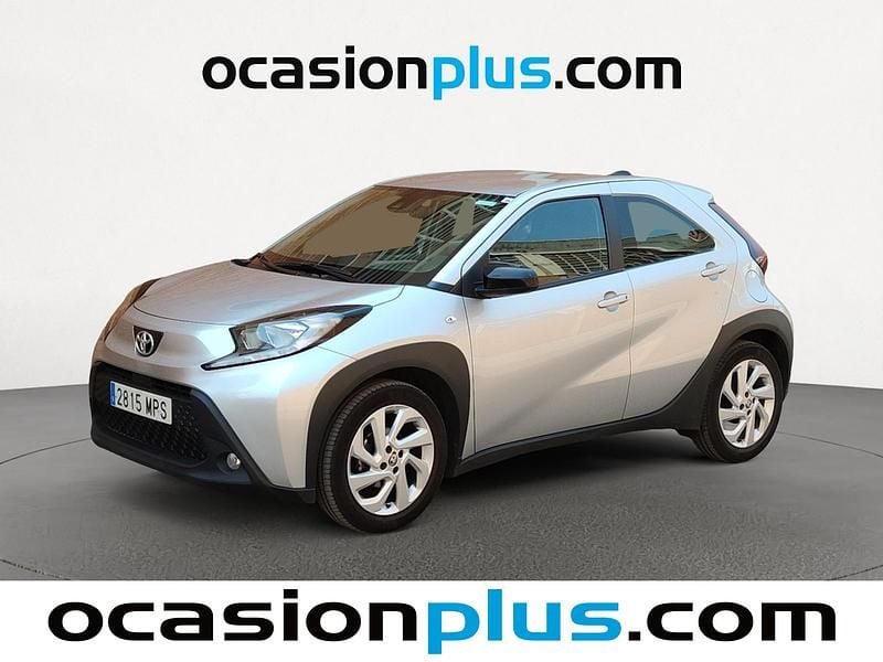 Gris Usado 2024 Toyota Aygo Play Utilitario | 14.000 € (Precio justo) - Imagen 1/4