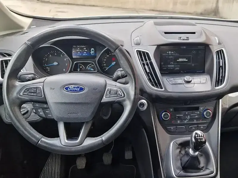 Usado Ford Grand C-Max Titanium 125 CV (91 kW) 2015 Blanco Monovolumen