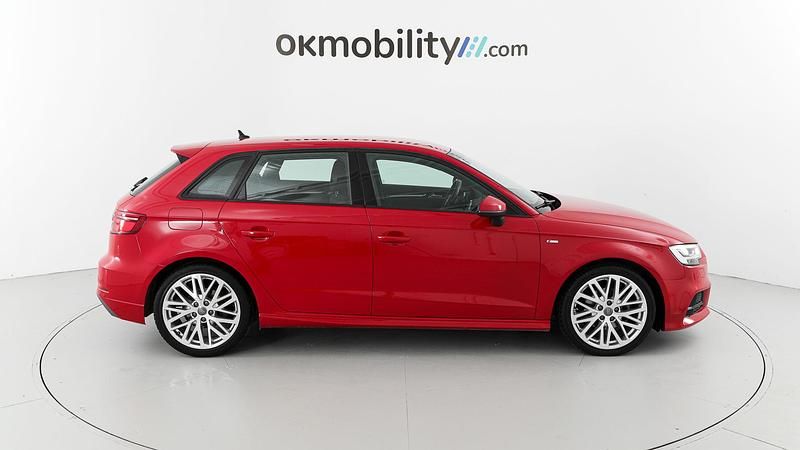 Usado Audi A3 S-Line 150 CV (110 kW) 2019 Rojo