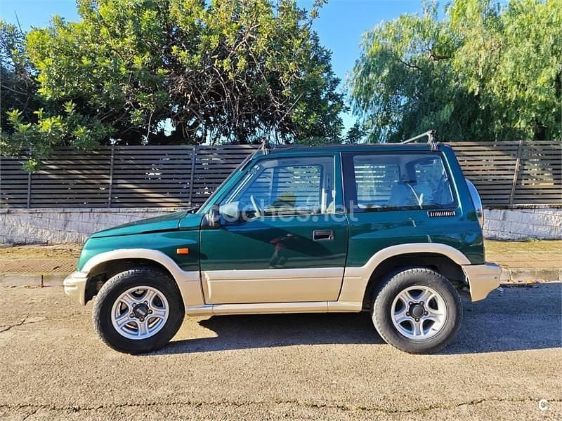 Usado Suzuki Vitara 96 CV (70 kW) 2001 Verde SUV