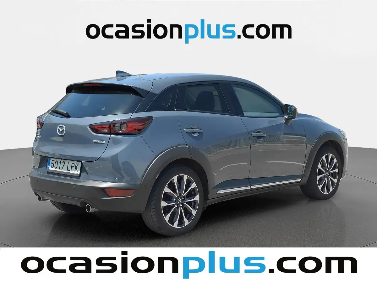 Usado Mazda CX-3 121 CV (88 kW) 2021 Gris SUV