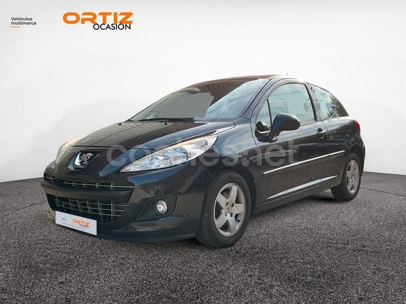 Usado Peugeot 207 Active 95 CV (69 kW) 2011 Negro Berlina