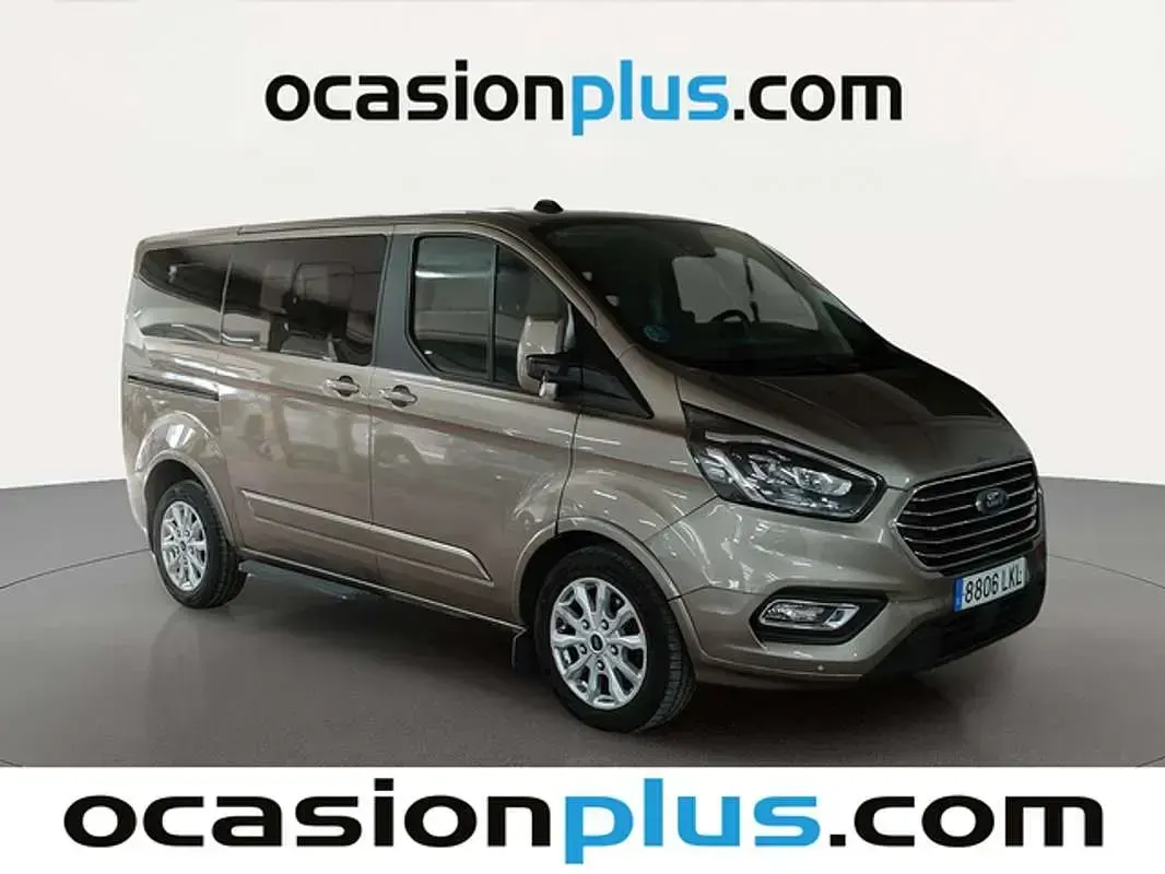 Usado Ford Tourneo Titanium 131 CV (96 kW) 2020 Gris Monovolumen