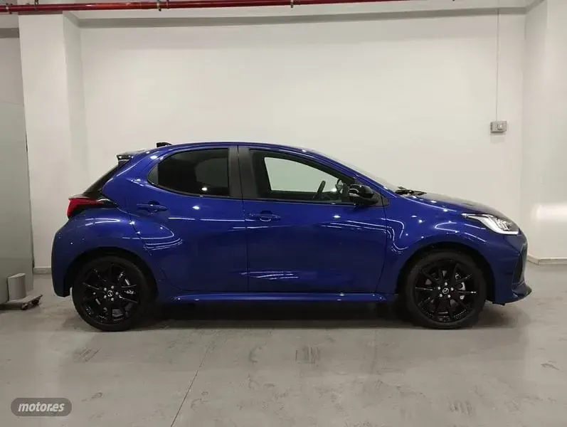 Nuevo Mazda 2 116 CV (85 kW) 2026 Utilitario