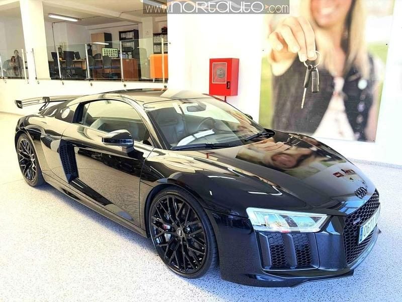 Usado Audi R8 Coupé Sport 610 CV (448 kW) 2018 Negro Coupe
