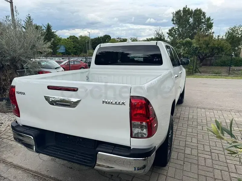 Nuevo Toyota HiLux Sport 204 CV (150 kW) 2025 Blanco Pickup/Camioneta