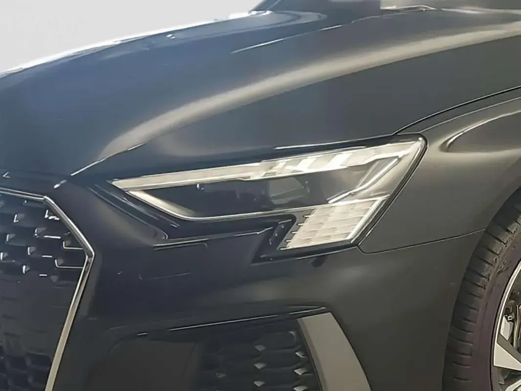Usado Audi A3 Sportback 150 CV (110 kW) 2023 Negro Utilitario