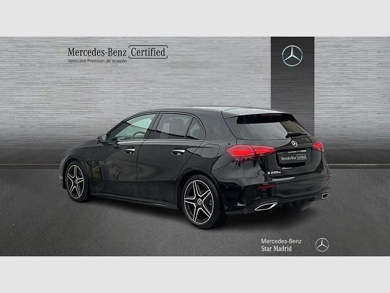 Usado Mercedes A200 150 CV (110 kW) 2023 Negro Berlina