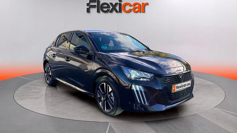Usado Peugeot 208 Allure 102 CV (75 kW) 2024 Negro Utilitario
