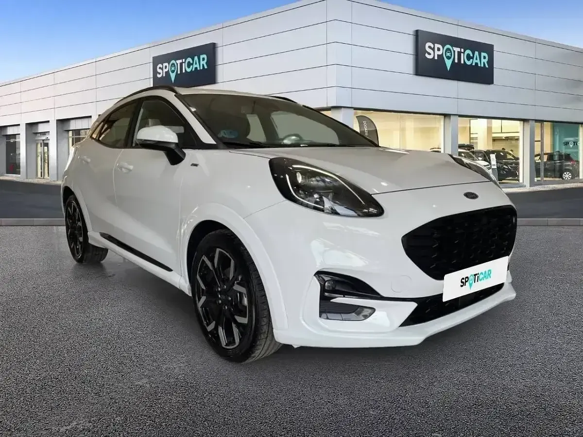 Usado Ford Puma ST-Line 125 HP (91 kW) 2023 Branco SUV