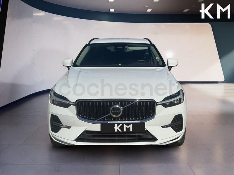 Usado Volvo XC60 Momentum 197 CV (144 kW) 2021 Blanco SUV