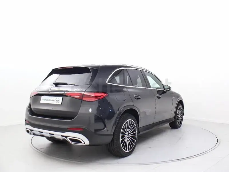Nuevo Mercedes GLC300de 333 CV (244 kW) 2026 Gris / plata SUV