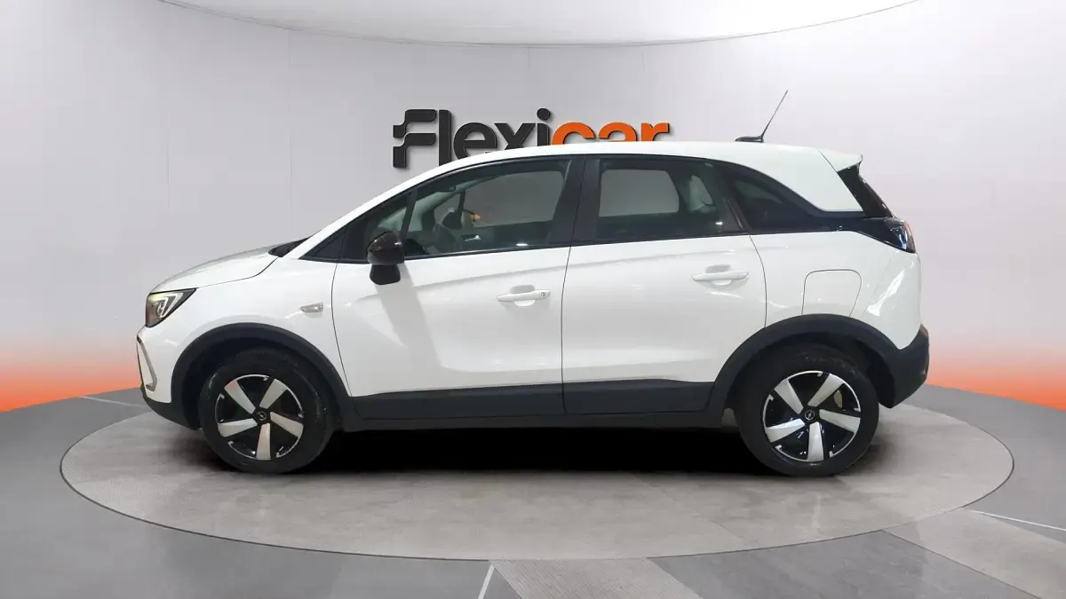 Usado Opel Crossland Edition 110 CV (80 kW) 2021 Blanco SUV