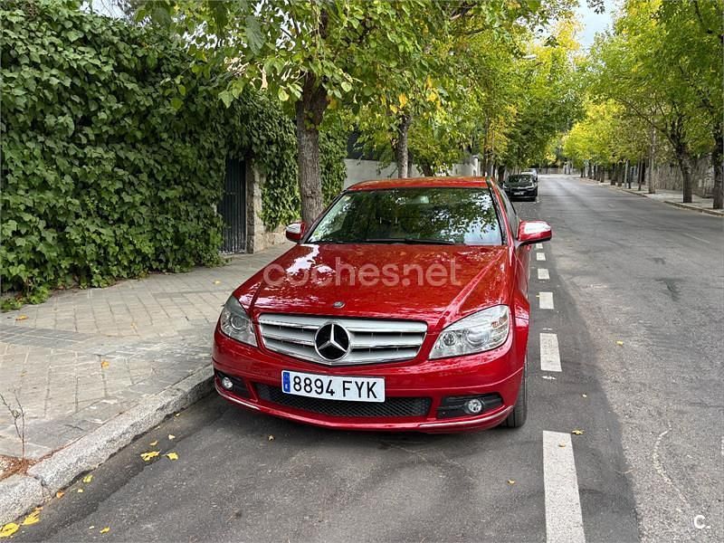 Rojo Usado 2007 Mercedes C320 Avantgarde Berlina | 12.500 € (Caro) - Imagen 1/4