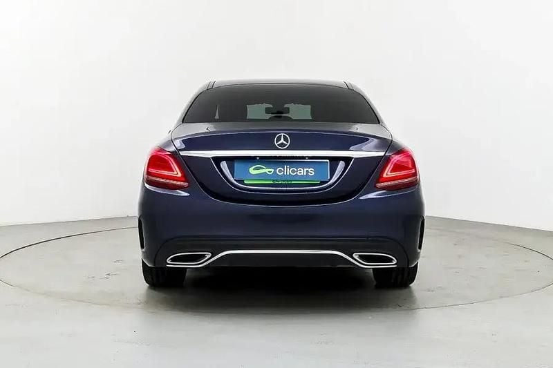 Usado Mercedes C220 194 HP (142 kW) 2020 Azul Sedan