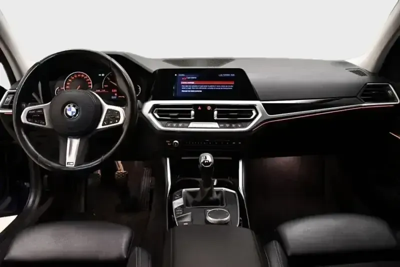 Usado BMW 318 Sport Line 150 CV (110 kW) 2021 Azul Berlina
