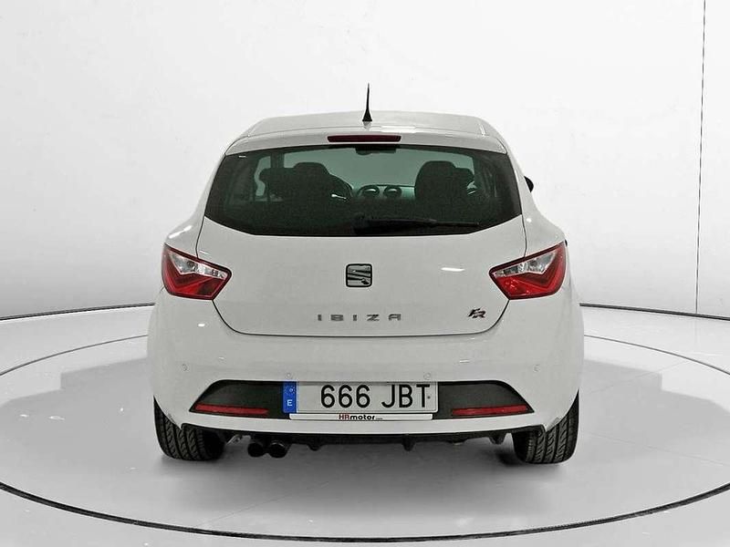 Usado Seat Ibiza SC FR 106 CV (77 kW) 2014 Blanco Utilitario