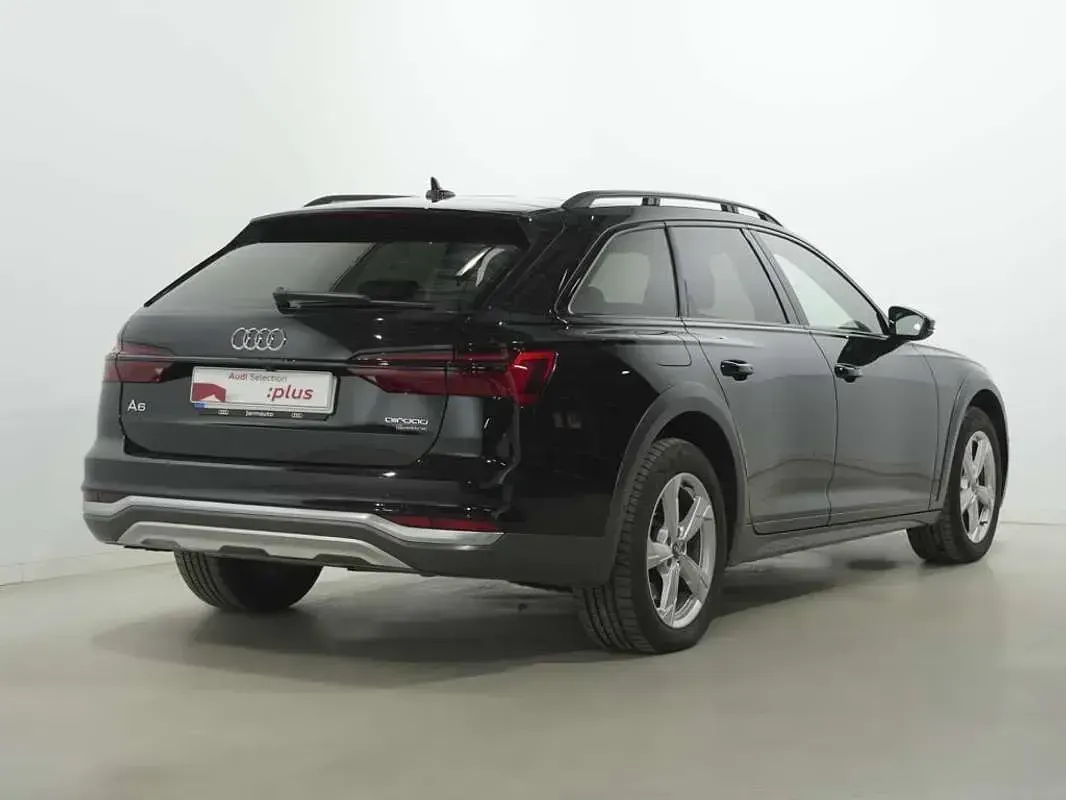 Usado Audi A6 Allroad Ambiente 286 CV (210 kW) 2019 Negro Familiar