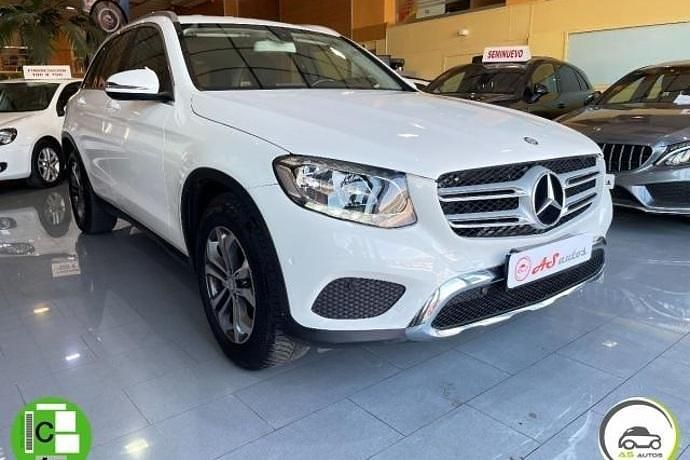 Usado Mercedes GLC220 Business 170 CV (125 kW) 2015 SUV