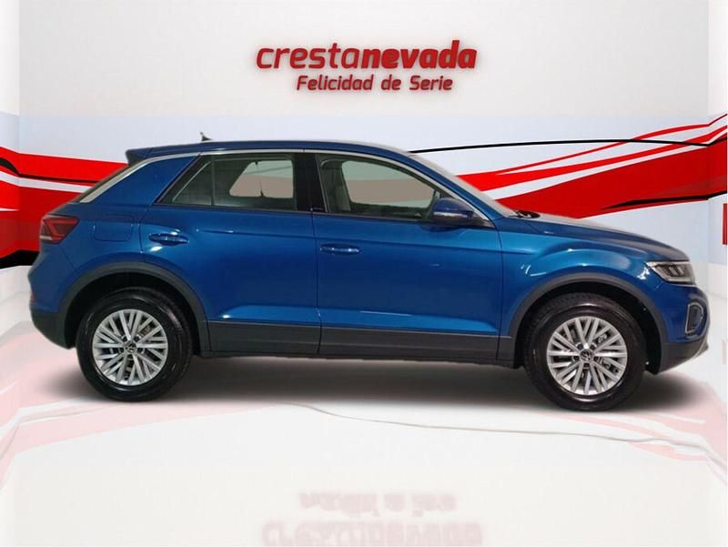Usado VW T-Roc 110 CV (80 kW) 2023 Azul SUV